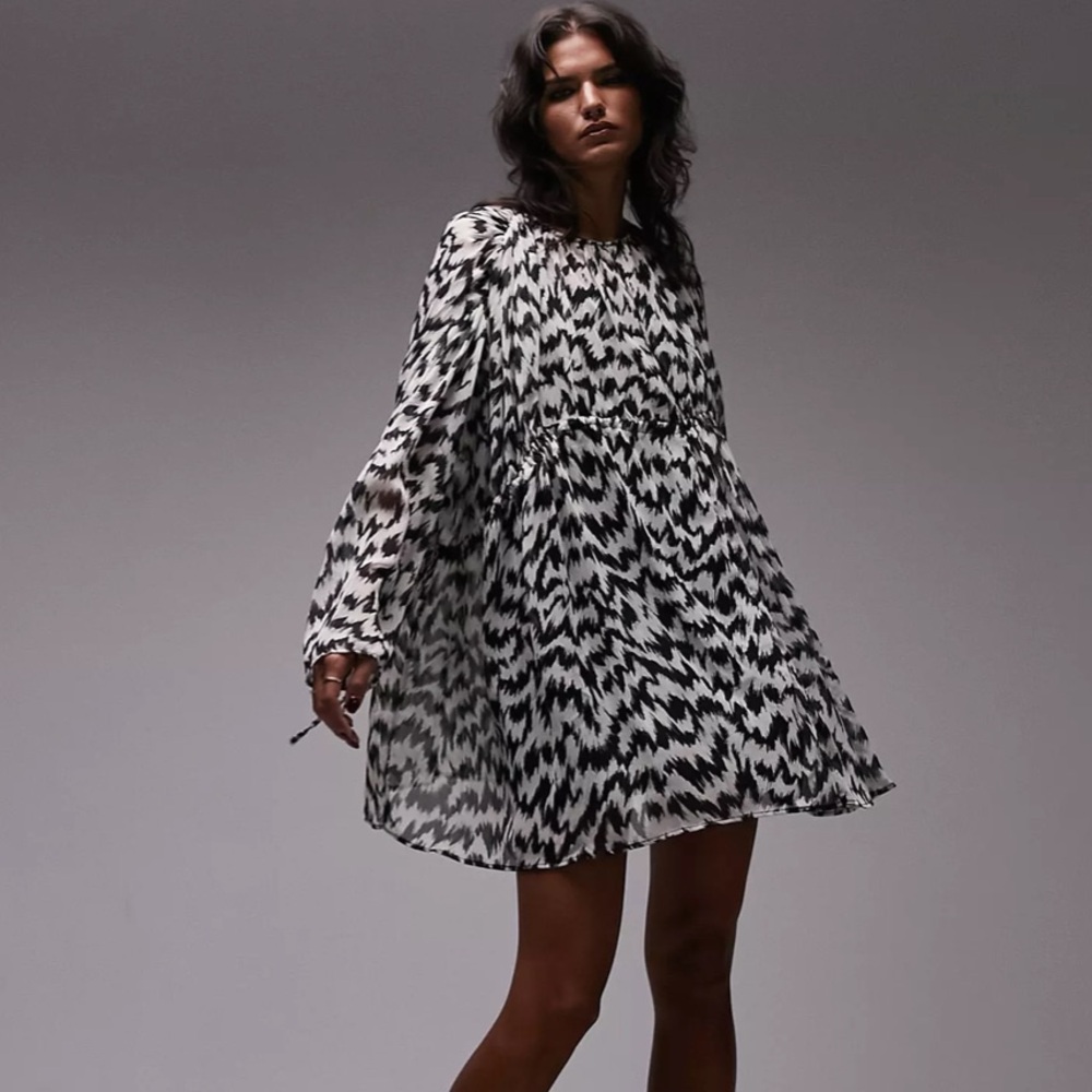 Topshop Oversized Gathered Channel Waist Black & White Mini Dress Size 4-6 Small
